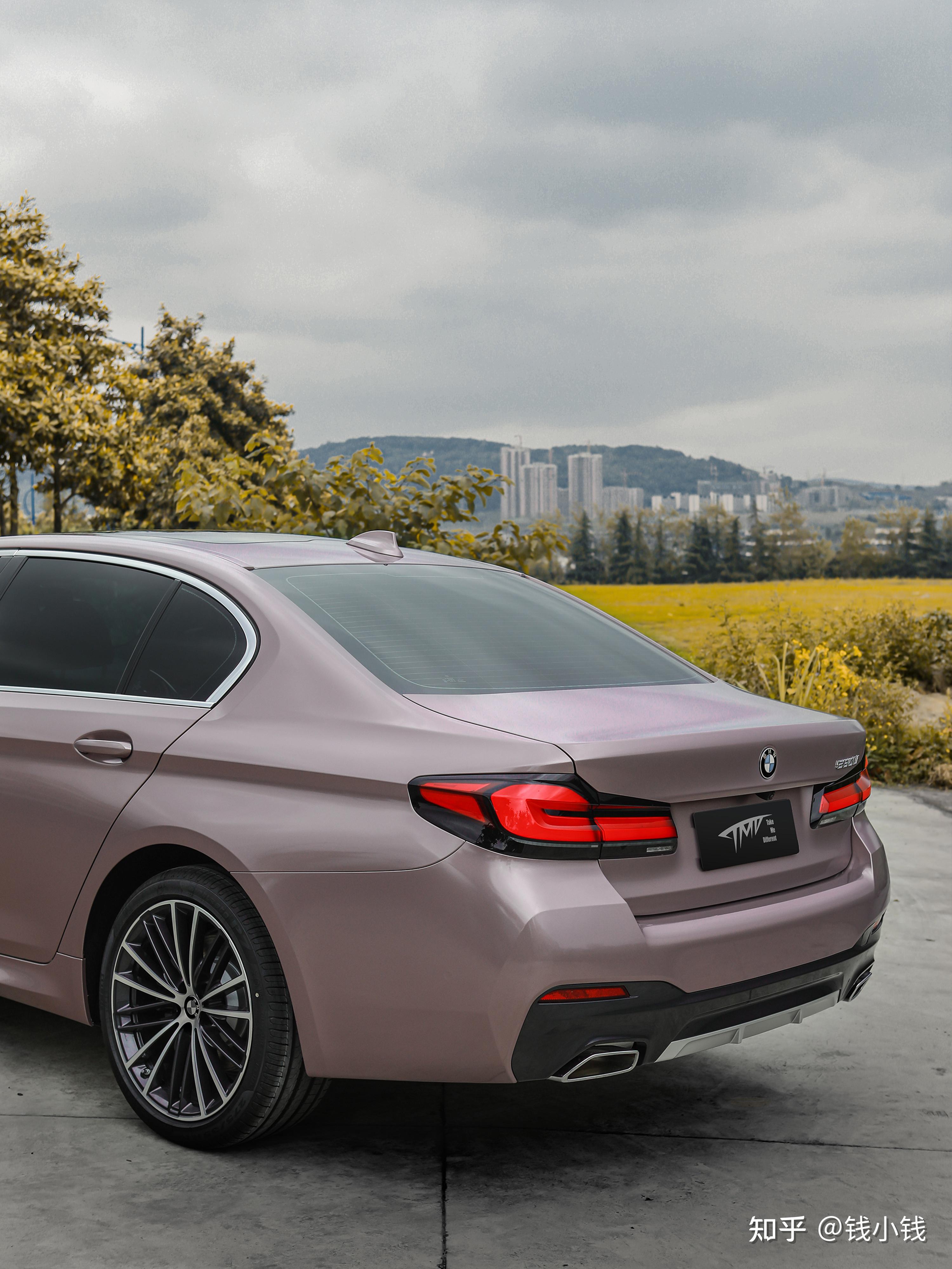 "tmd潮牌车膜,不止是贴膜的"是一款很独特的粉冰莓粉颜色的很美