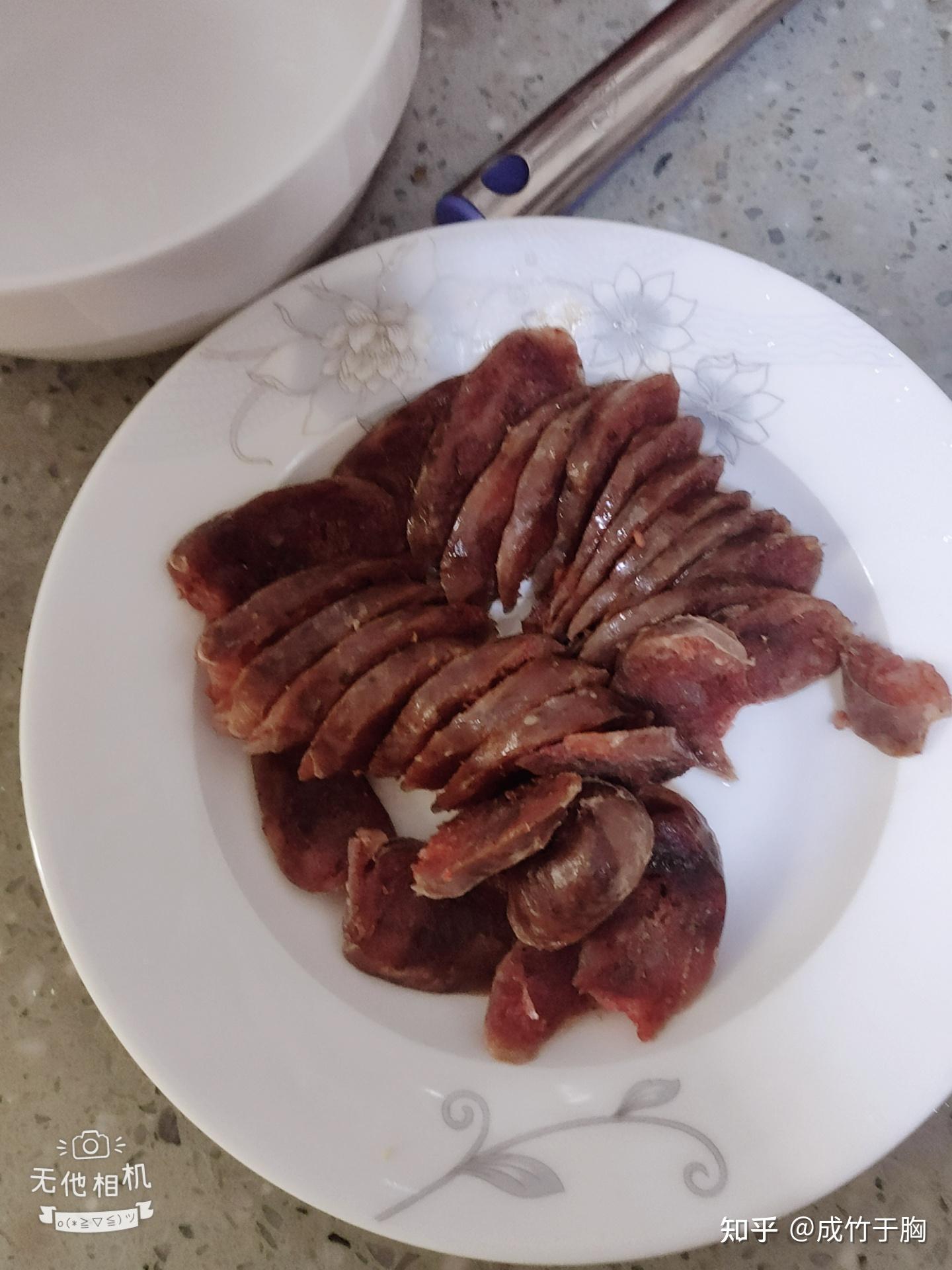 你们怎么煮香肠