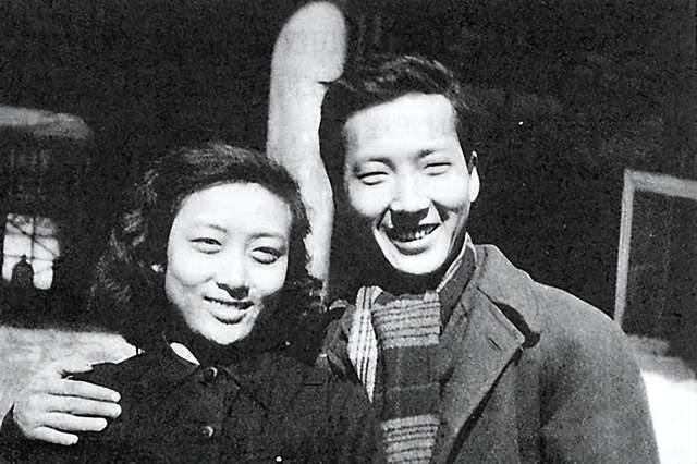 于是之的艺术人生与舞台世界——评《于是之全集》 - 知乎