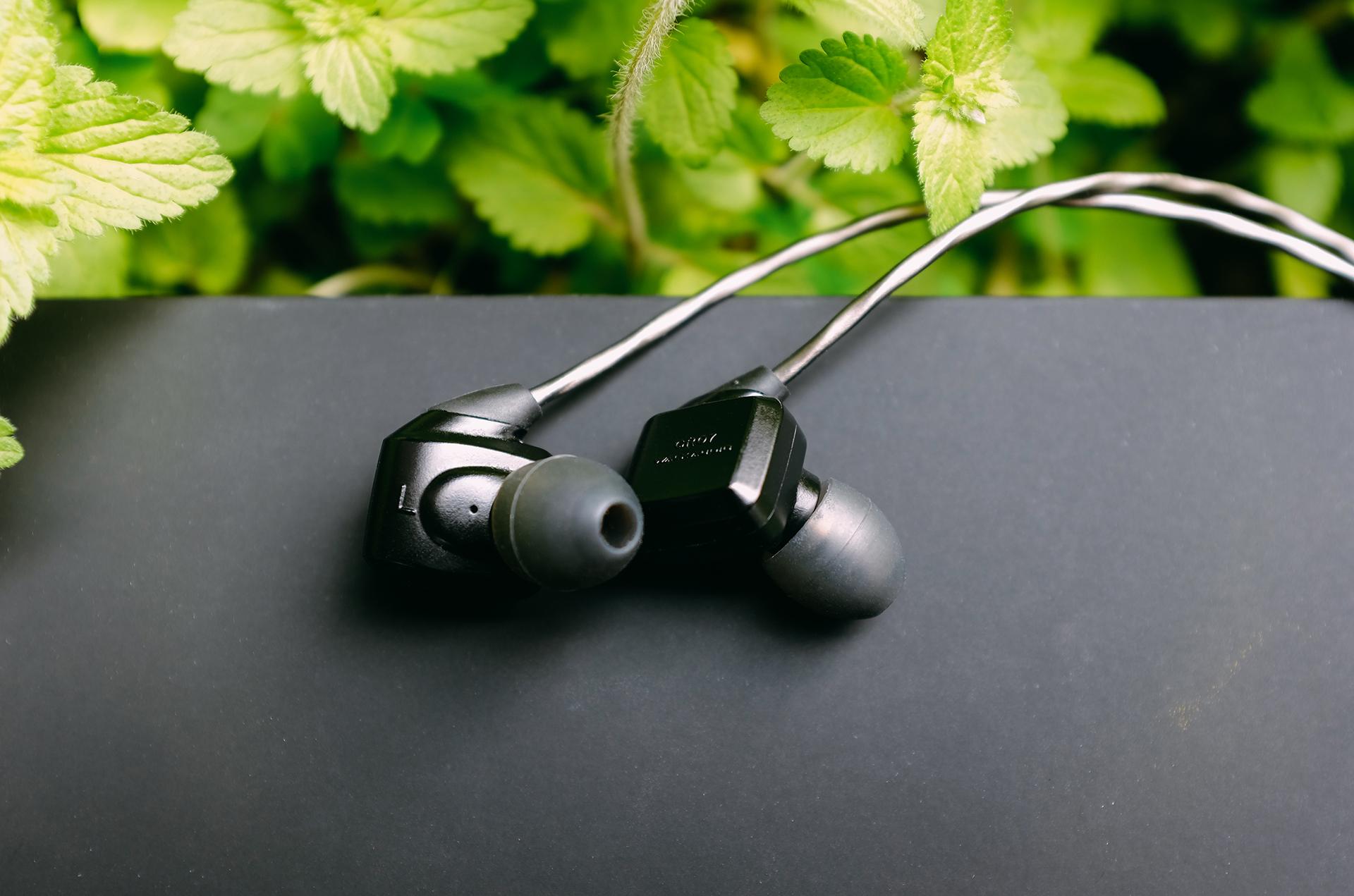 低调的挑战者vsonicgr07x耳机测评外观篇