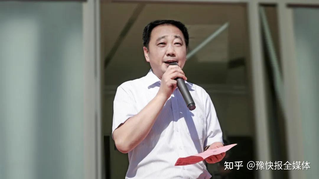 河南圣德司法鉴定中心便民服务接待大厅开门迎宾