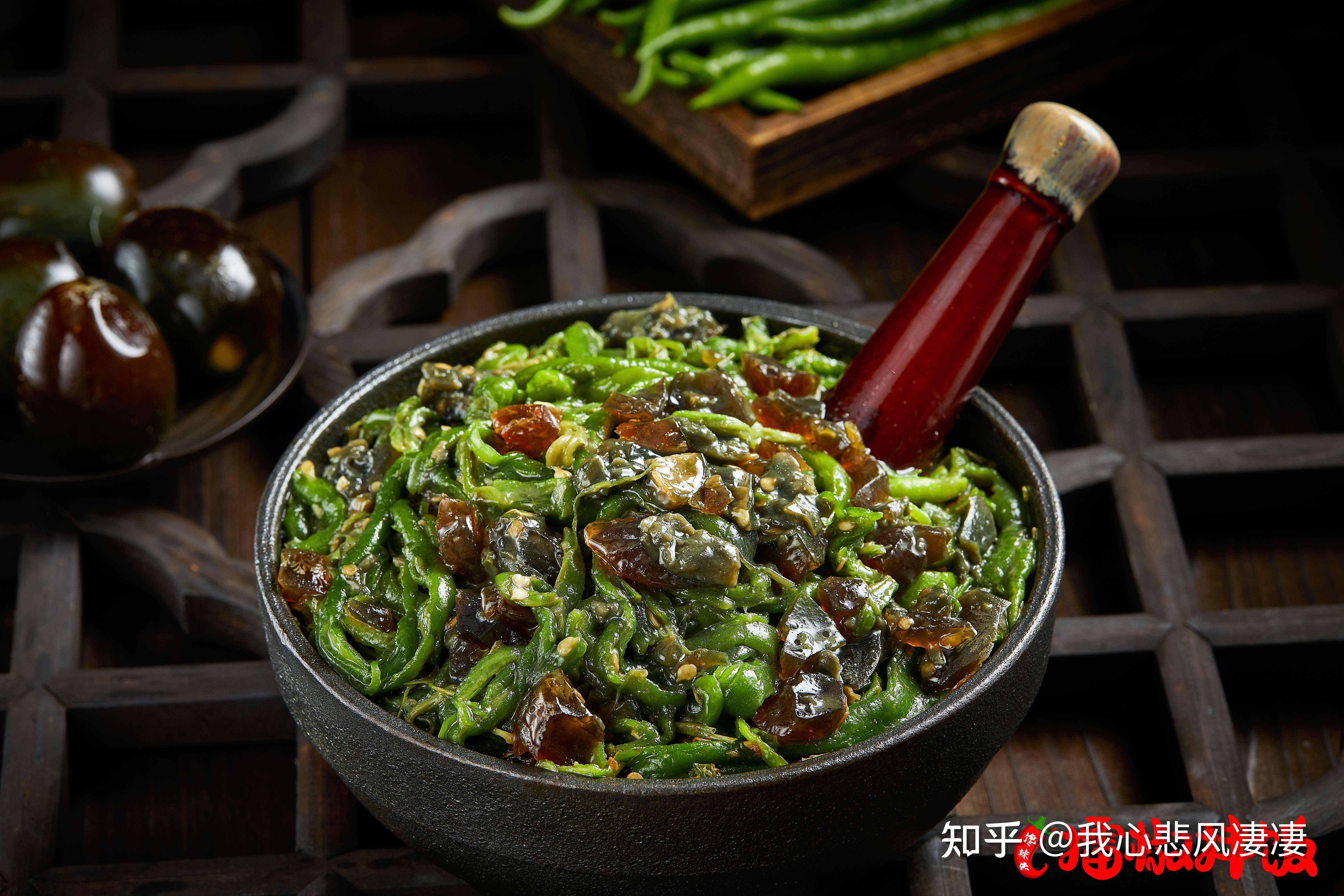 自己制作出来的美食更美味馋辣侠的美食制作记现代版湖南名菜擂椒