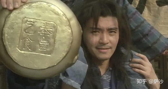 那是什么?"洪日庆沉思几秒回答:" 还是乞丐".