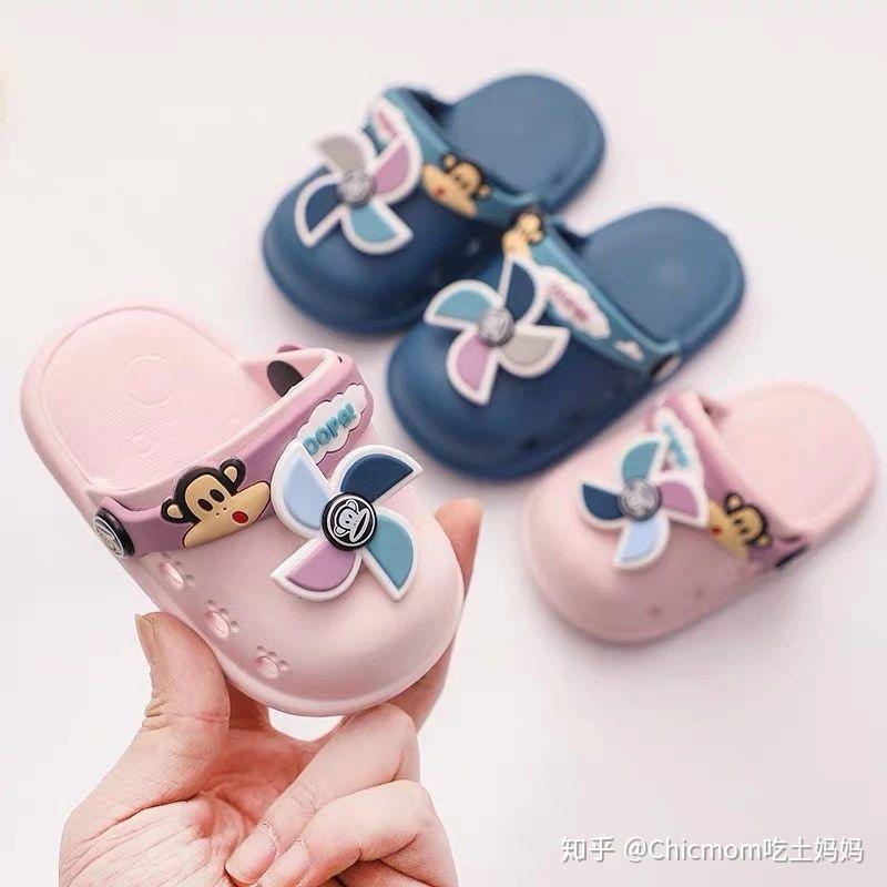 幼儿园的小朋友找鞋子 v2-c7f585586d204c33423fbf96cdc3e51e_r.jpg