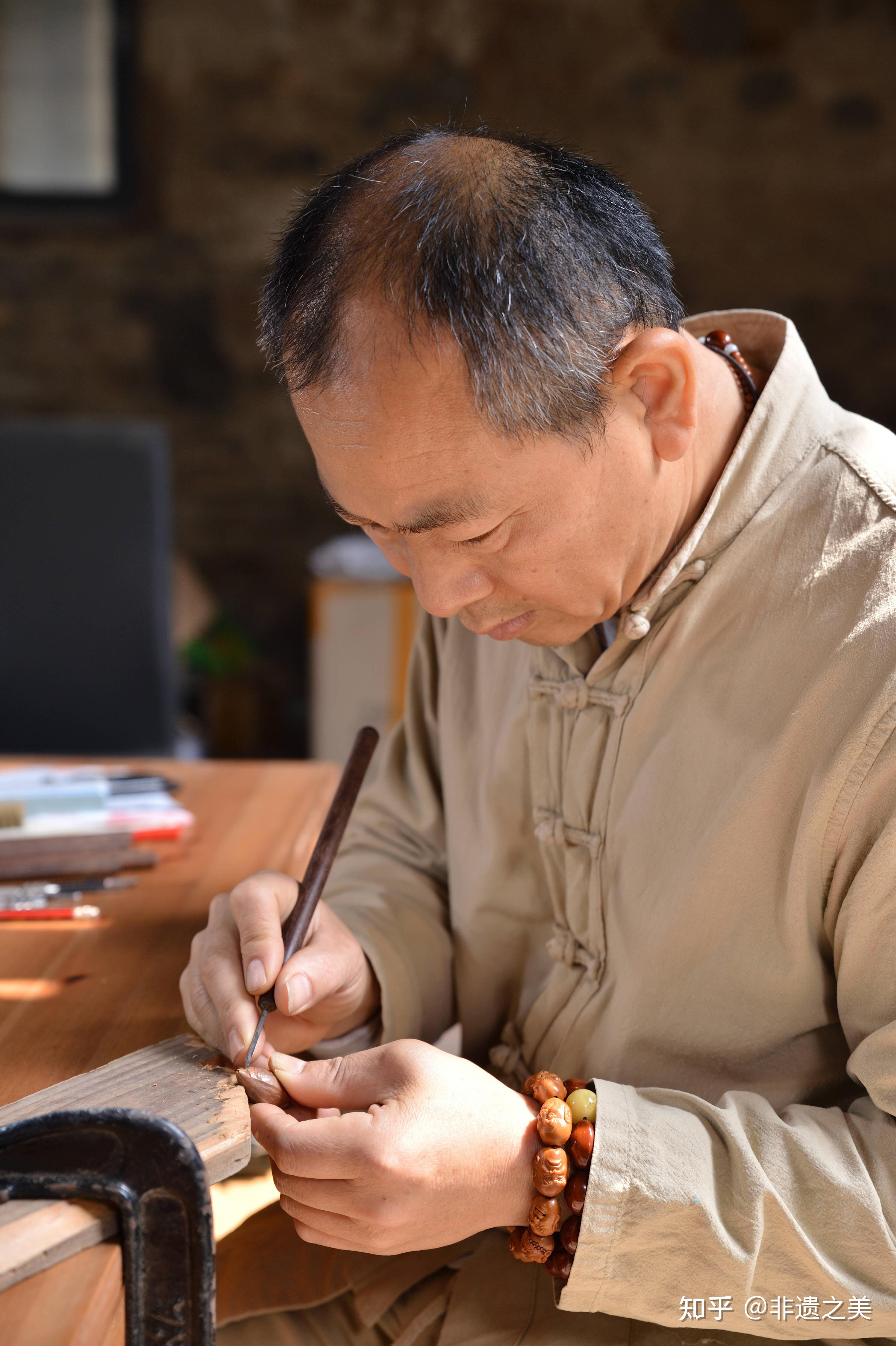 “榄人榄园 挂绿传说”——“广州榄雕”非遗传承人周汉军 - 知乎