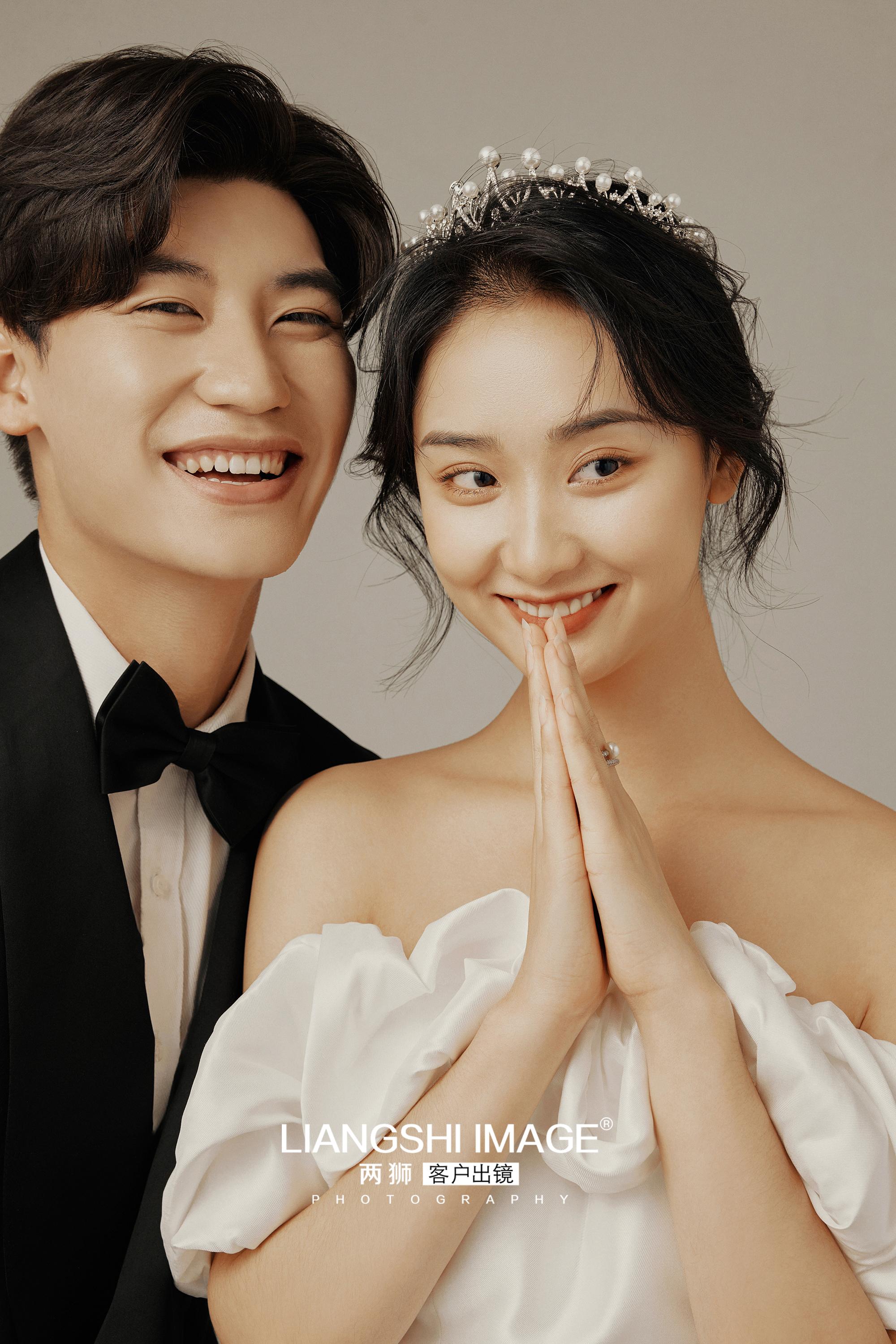 百看不腻的室内极简婚纱照💎浪漫到极致💗 - 知乎