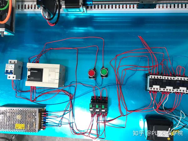 实物教plc控制接线展示星形三角形降压启动细节操作