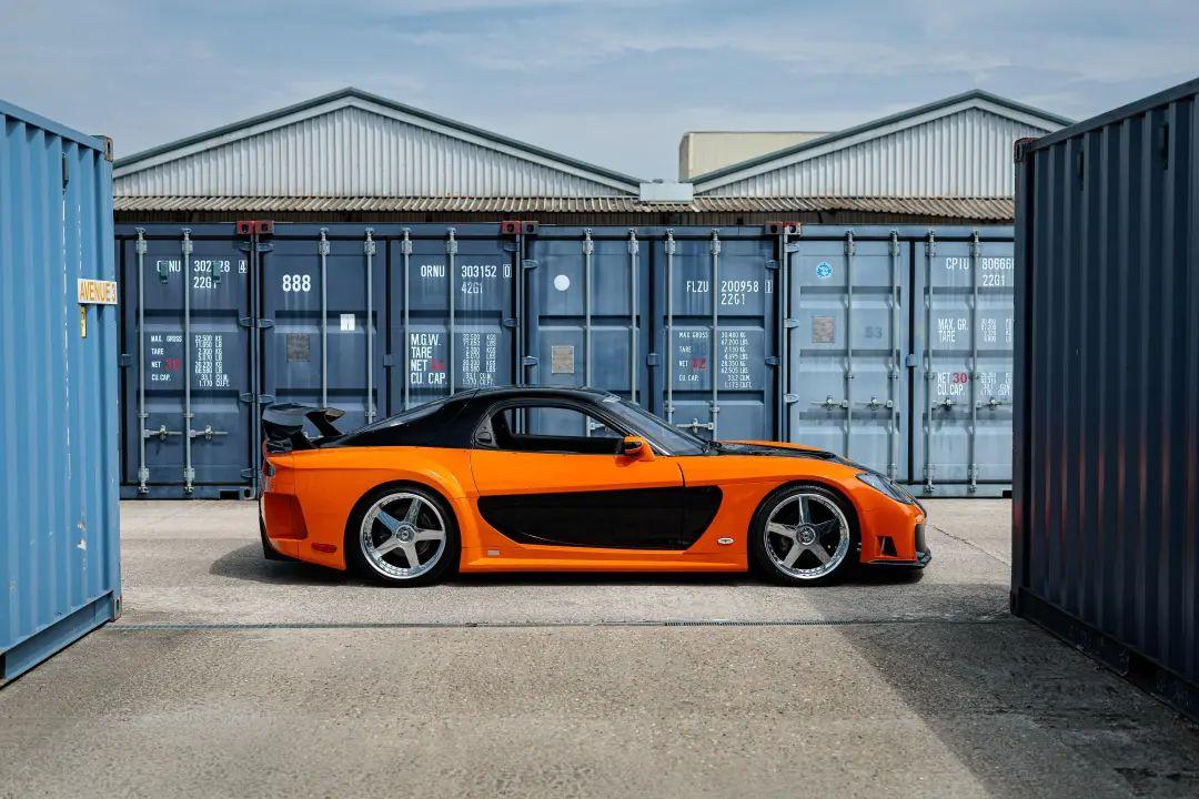 现存最著名的马自达RX-7卖出了120万美元超高价格 - 知乎