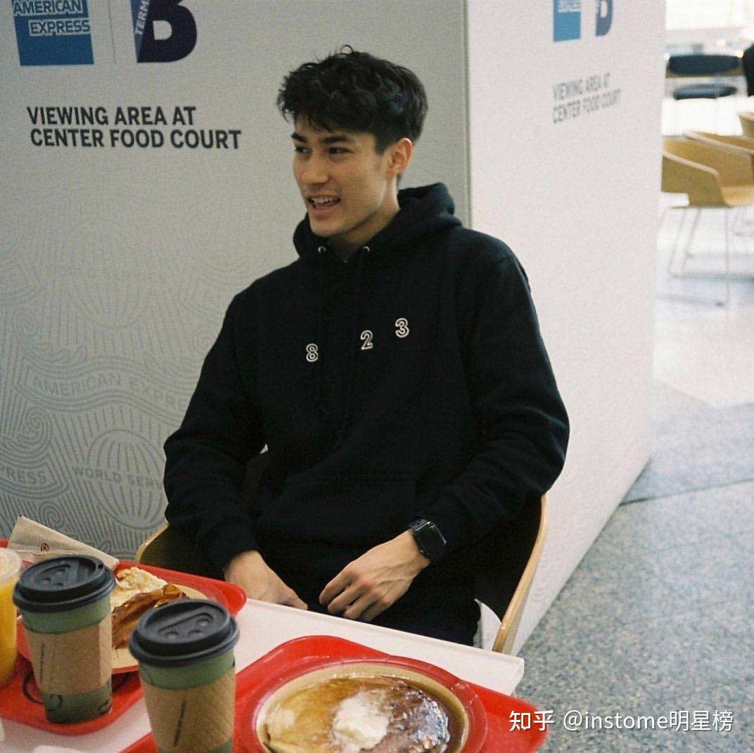 有没有创造营2021米卡的头像壁纸分享