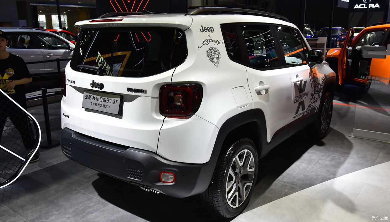 这是你能买到最小的jeep自由侠很适合年轻人玩
