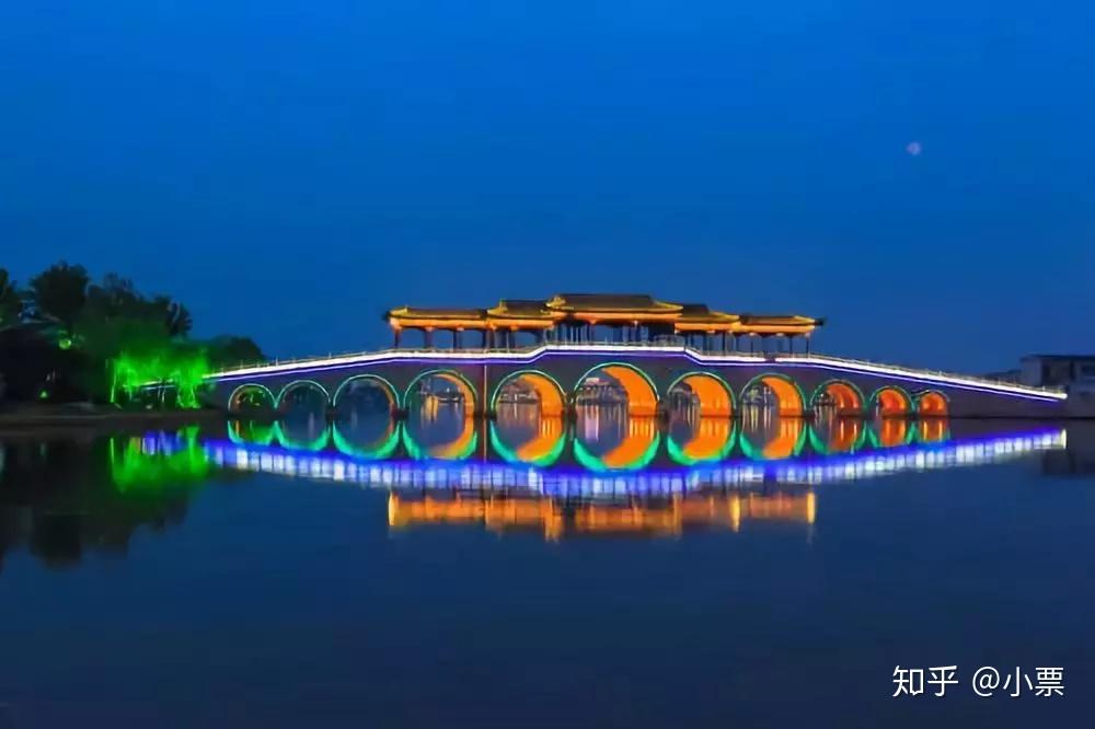 东方之门,逛着逛着就到了百年李公堤——金鸡湖不得不提的另外一景