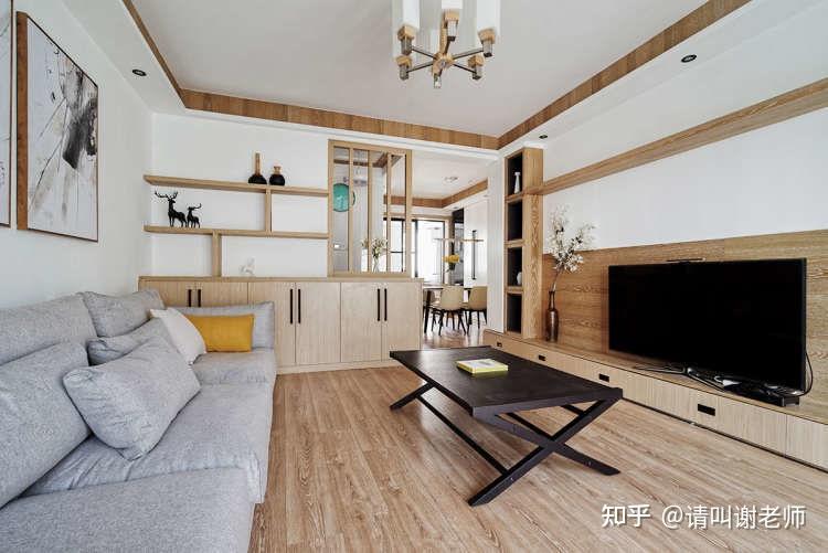 全屋打满储物柜，130㎡走到哪都是储物空间，比多间房还实用 知乎 