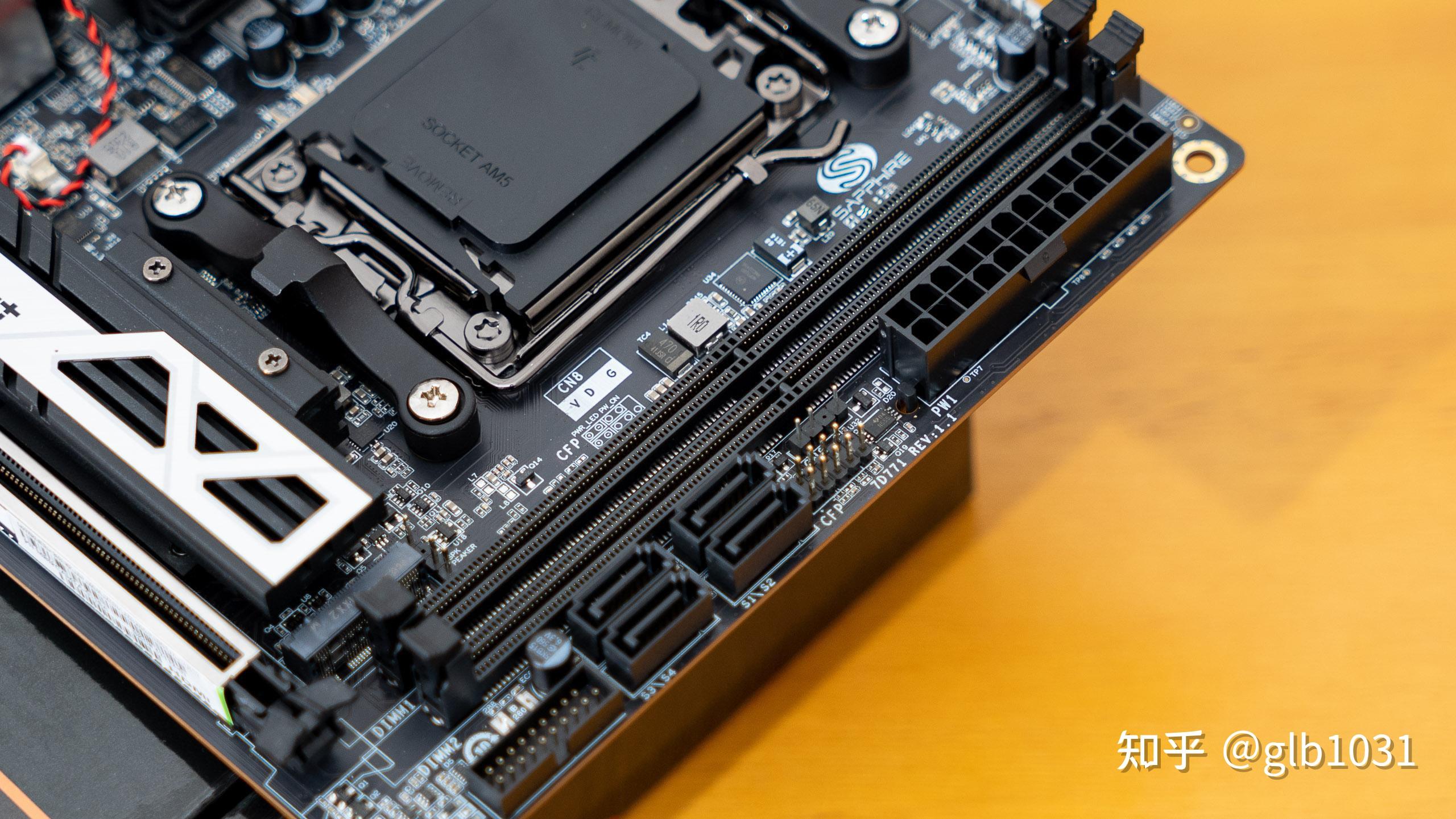 配件方面,选择了3a 平台的配置组合,处理器是大家熟悉的amd r5 7600x