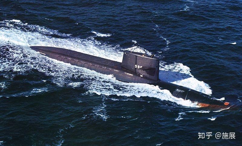 兀鹰逐极星驰骋地中海苏联海军1123型莫斯科级反潜巡洋舰