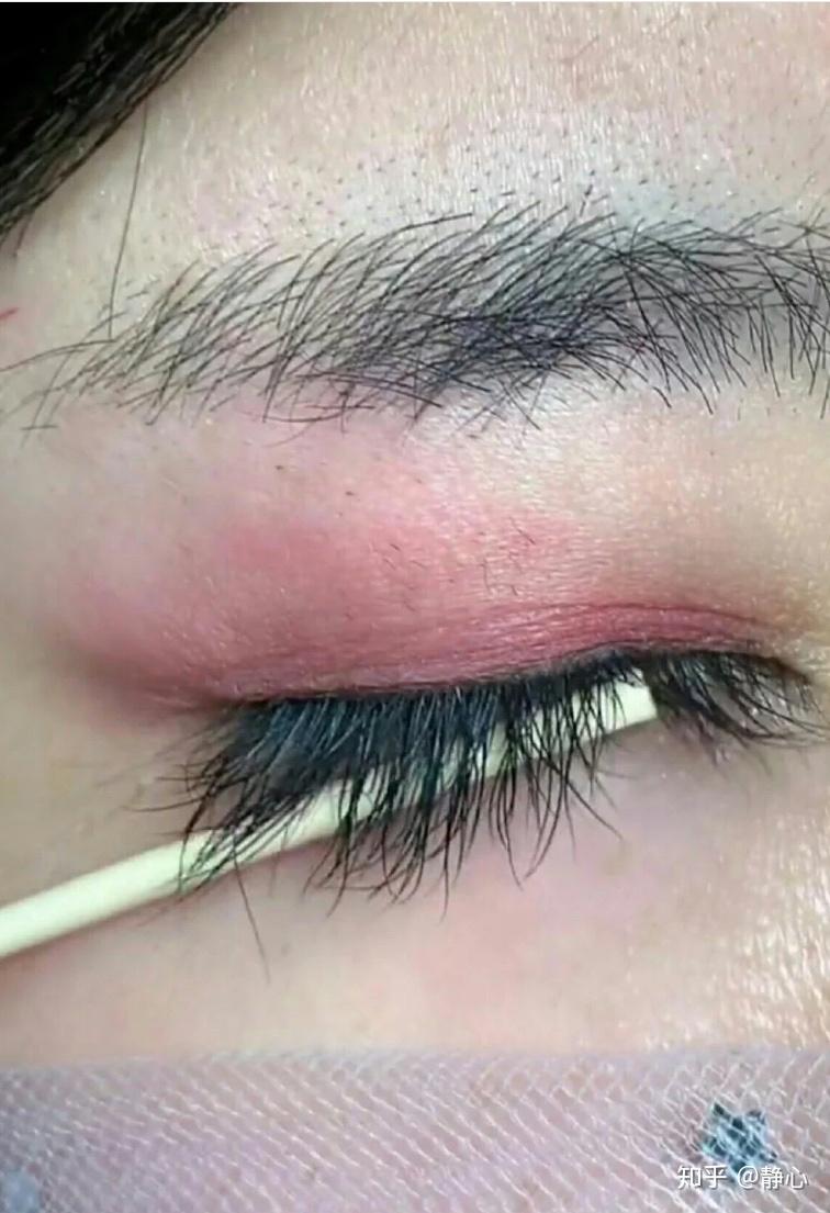 睫毛液涂多了就是这后果一定要看到最后百分百后期养出来的