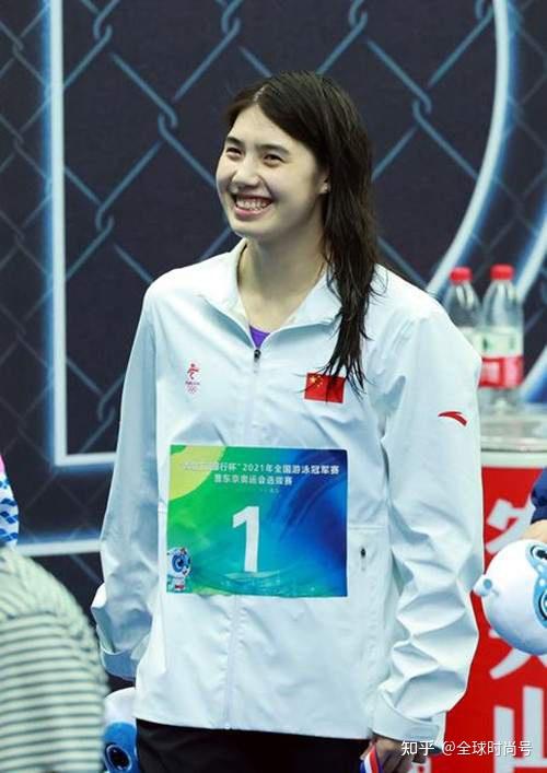 中国泳坛第一美女张雨霏喜获银牌状态好称自己尽力了