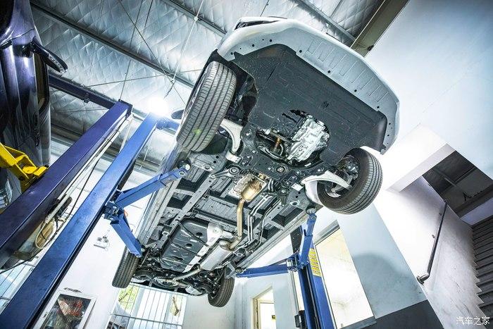 叫兽论车引领mpv国潮风这硬照不容错过试驾荣威imax8