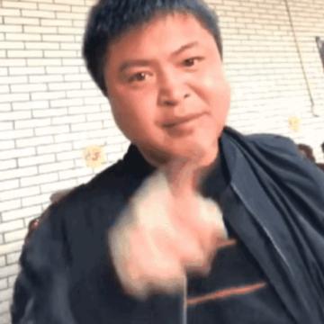 抖音网红徒步阿龙丽丽表情包丨吃饭了家人们