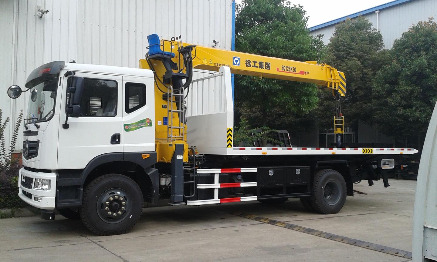 随车吊平板清障车的优势