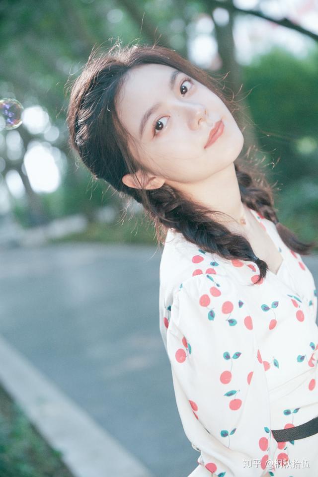 新一代国民闺女初长成|赵今麦穿搭来了!妥妥的初恋女神 - 知乎