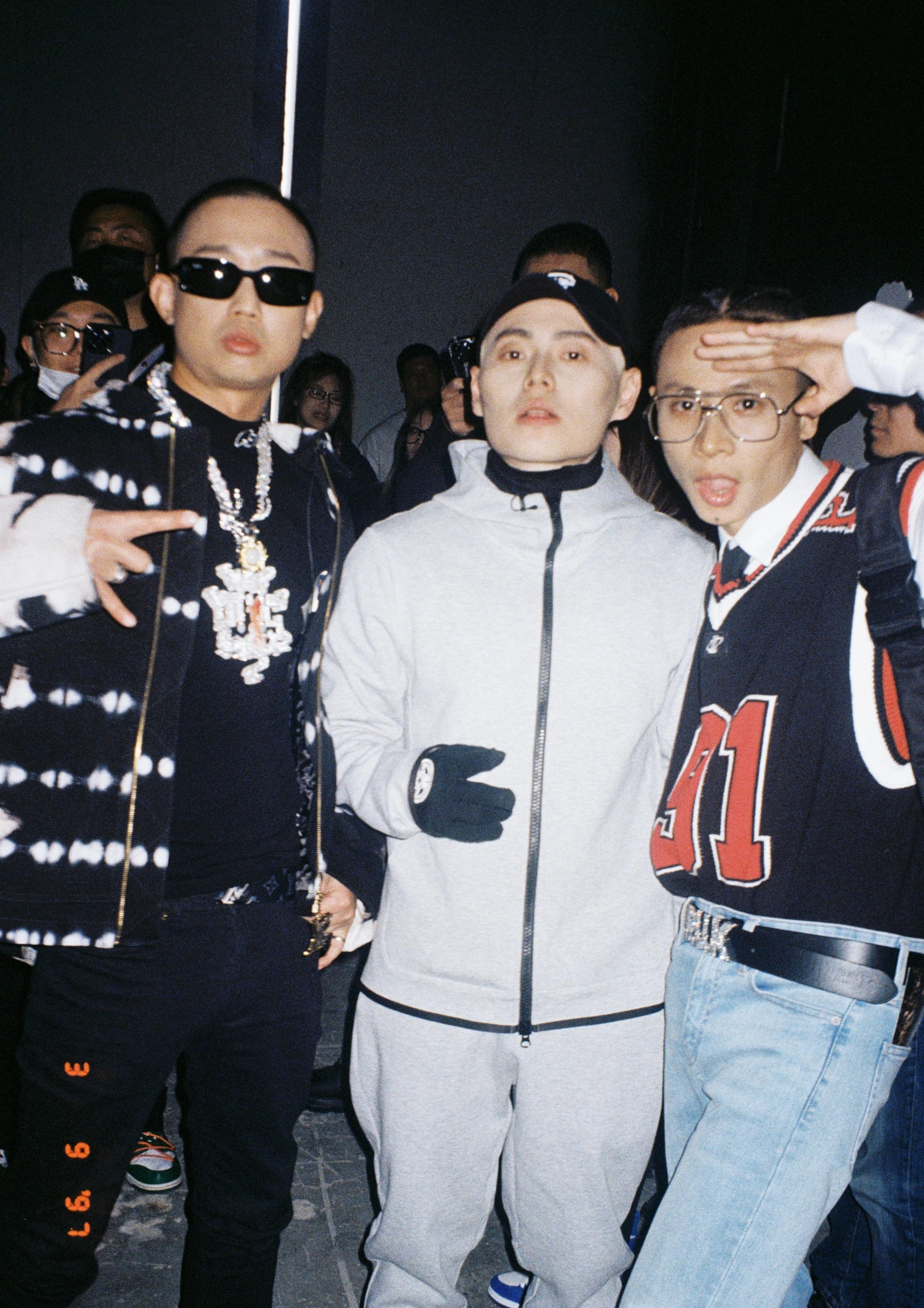 网传被淘汰多位rapper回应中国说唱巅峰对决gai谢帝bridge公开同框