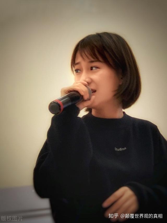 歌手"小阿七"其实,很多时候,你和成功的距离很近