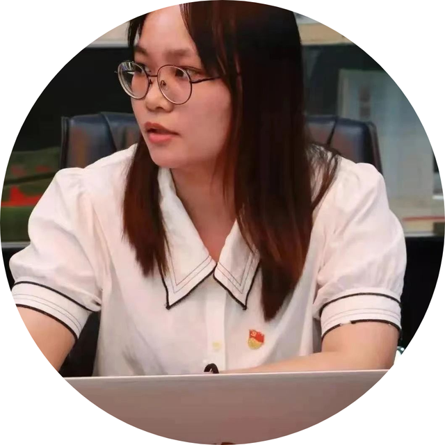 周婉玲,华东政法大学毕业,法律硕士(刑法方向),现为京师泉州分所专职