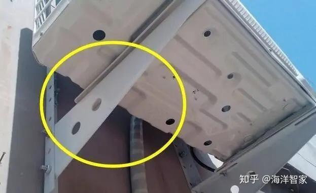空调外机19楼坠落砸中行人资深工程师带你细数安装规范