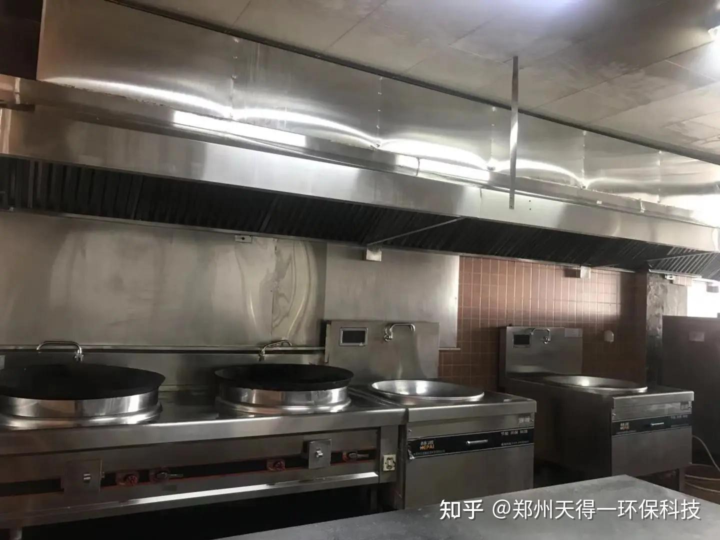 油煙管道清洗專業清洗酒店飯店廚房餐廳油煙淨化設備