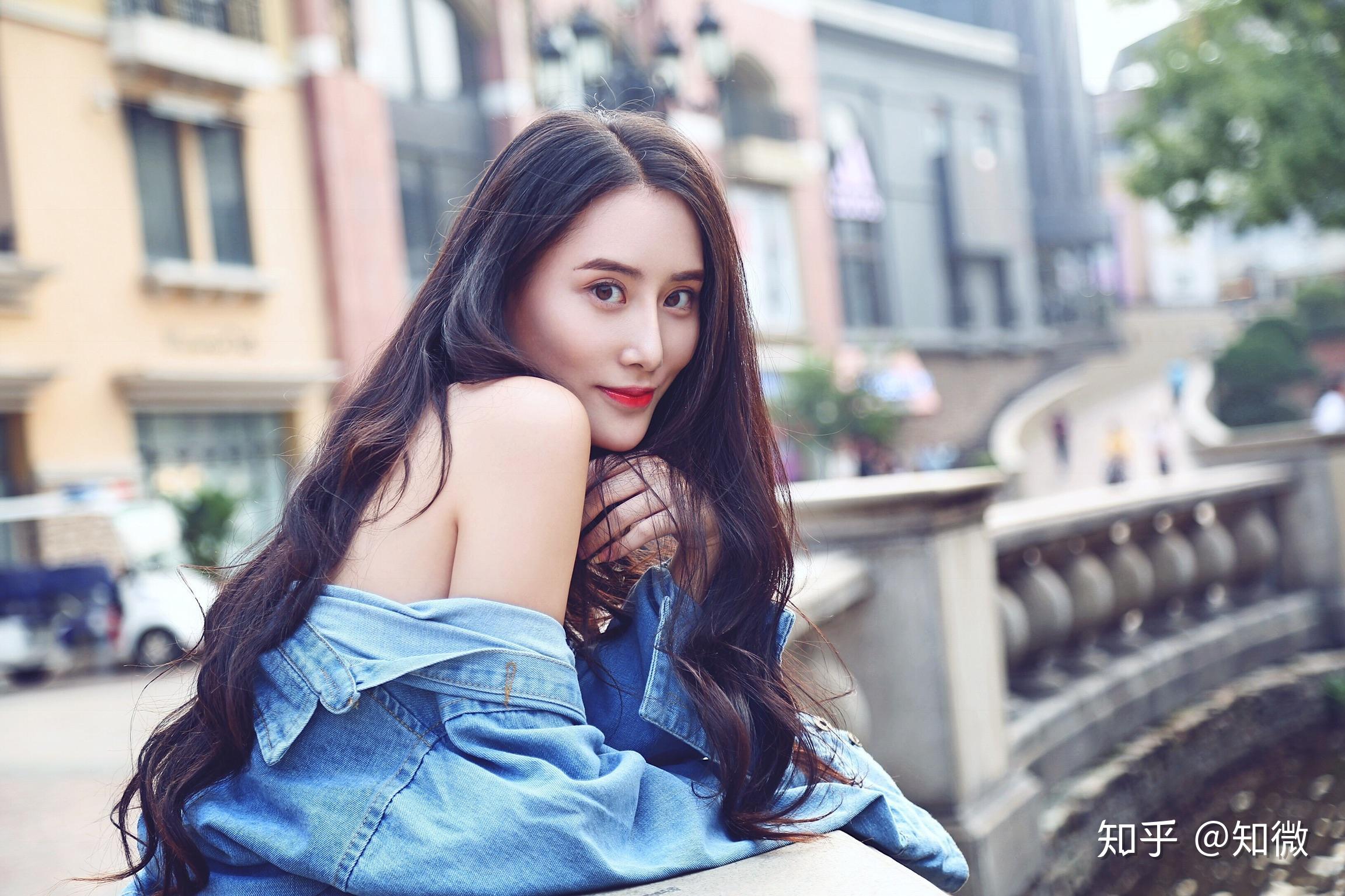 吴晴爆电影血戒拍摄照伤妆真实引粉丝心疼