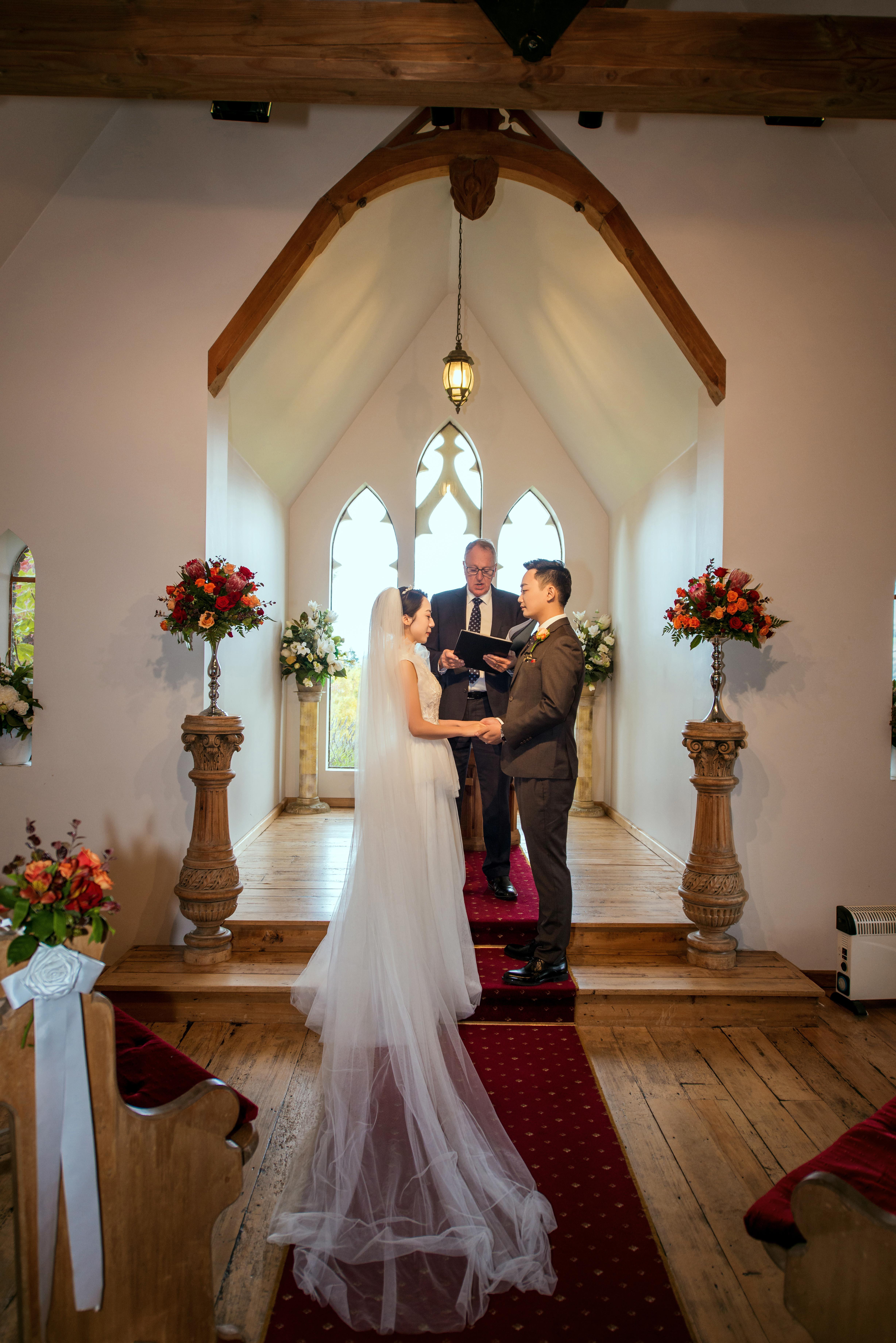 1w 的海外婚礼是真的吗?极简主义者专的属新西兰婚礼