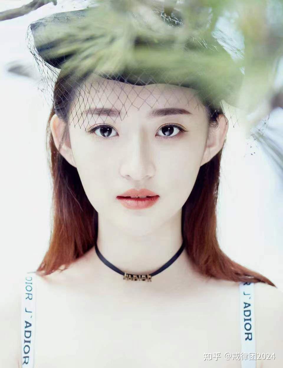 十位:陈琨第九位:张晓莉第八位:兰雨第七位:张静第六位:陈晓睿第五位