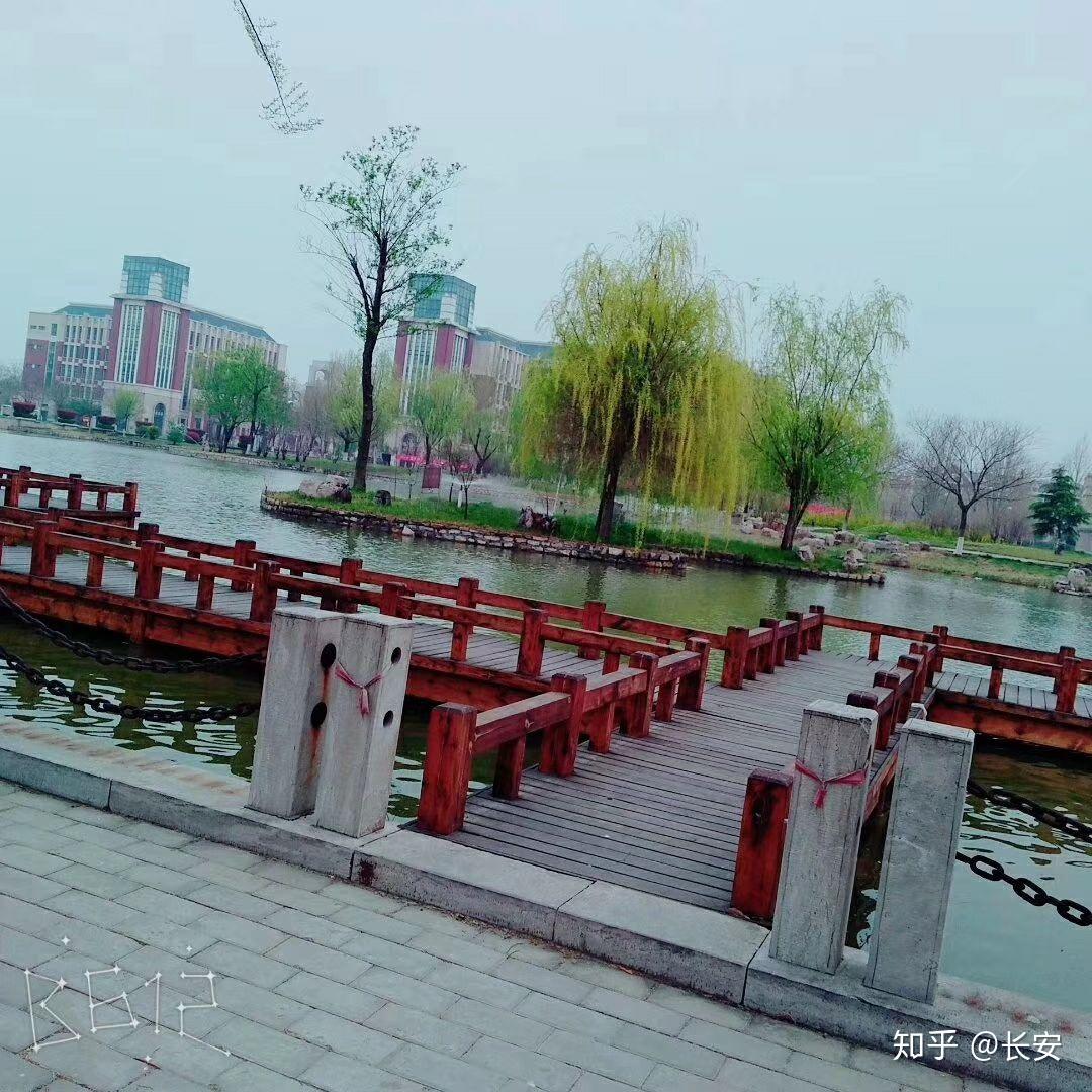 高考考完最后一科走出考场的一瞬间是什么感觉