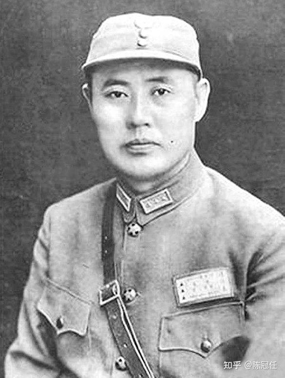 北平和平解放一波三折,傅作义为何在新中国能担任部长?