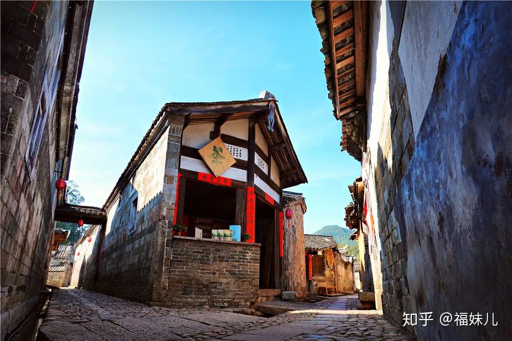 逃离城市纷扰遁入福建最美客家民间故宫培田古民居