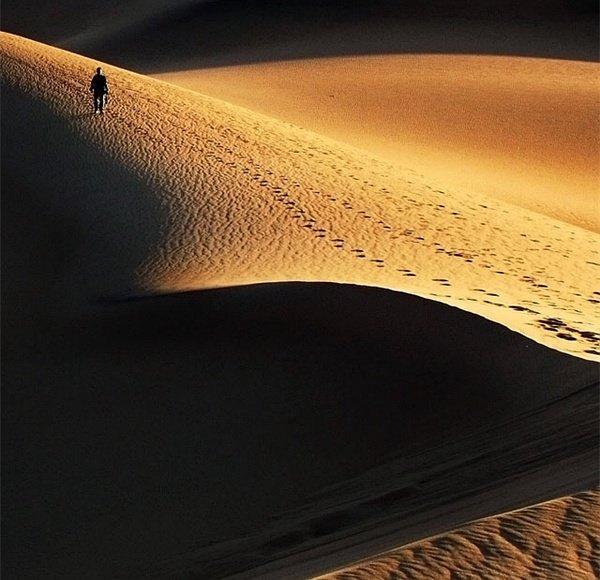 漫履行jurekravanja镜头里的正方世界