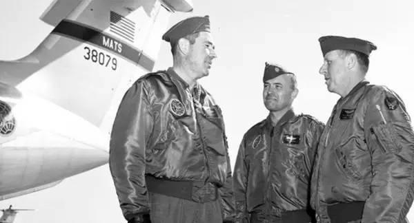 凝固时间的ma 1 从空军军服到潮流单品 知乎