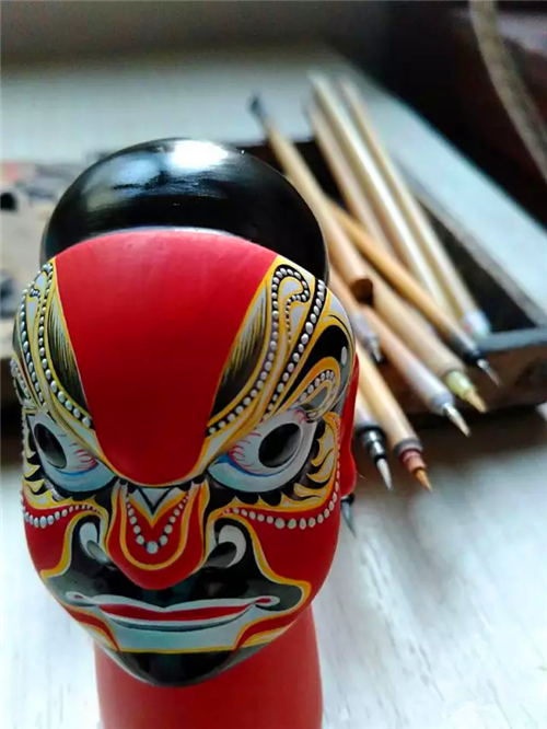 木偶头之幸国家级唯一非遗传人泉州刀郎一把刻刀雕众生相