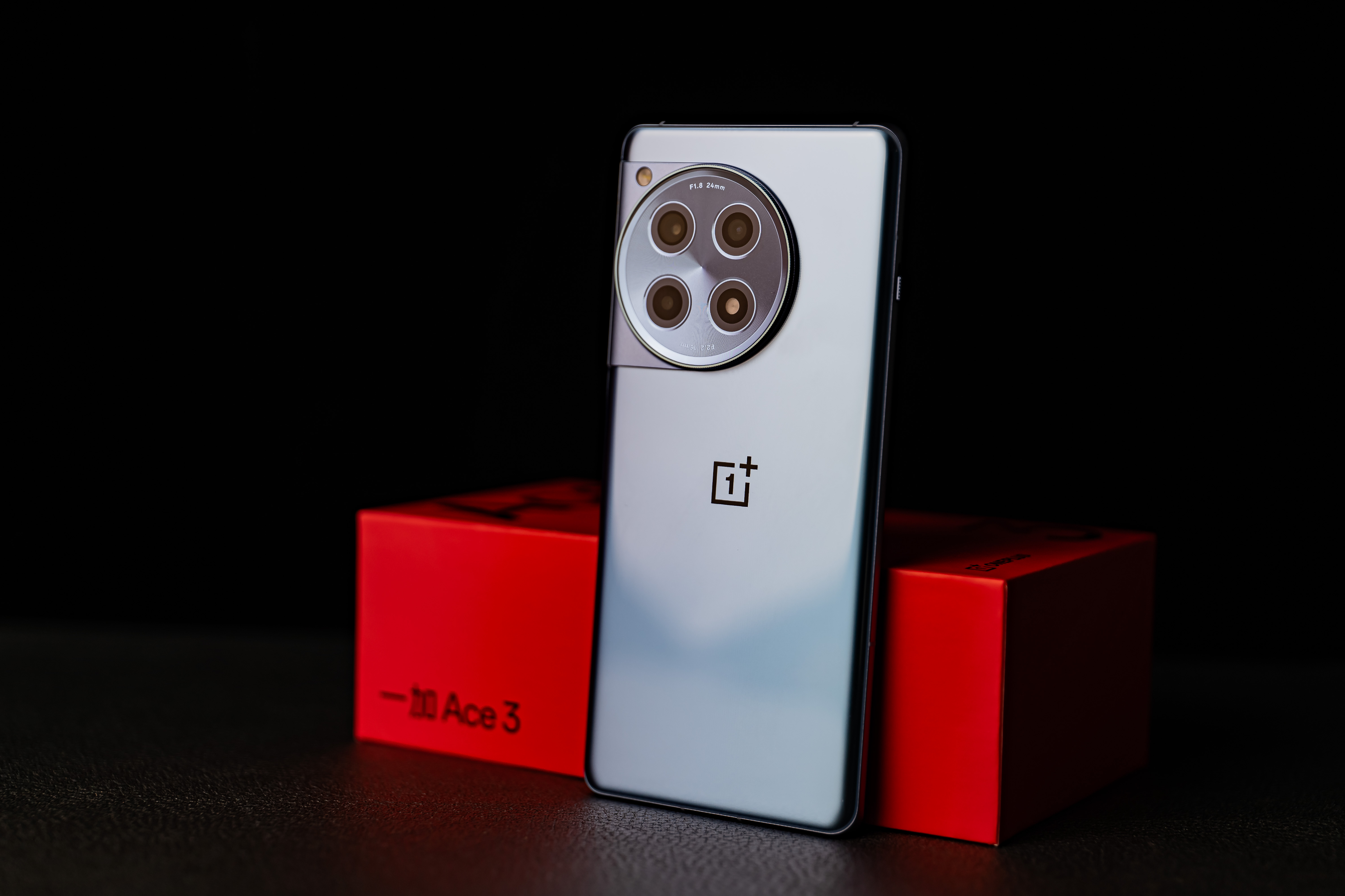 手机顶级旗舰体验下放一加ace3详细评测