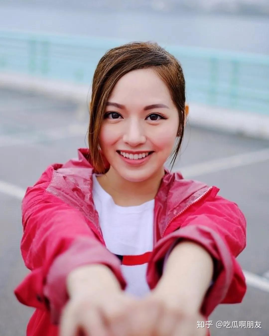 港姐冯盈盈拿正牌与大只主播拍拖方力申公开祝福恭喜