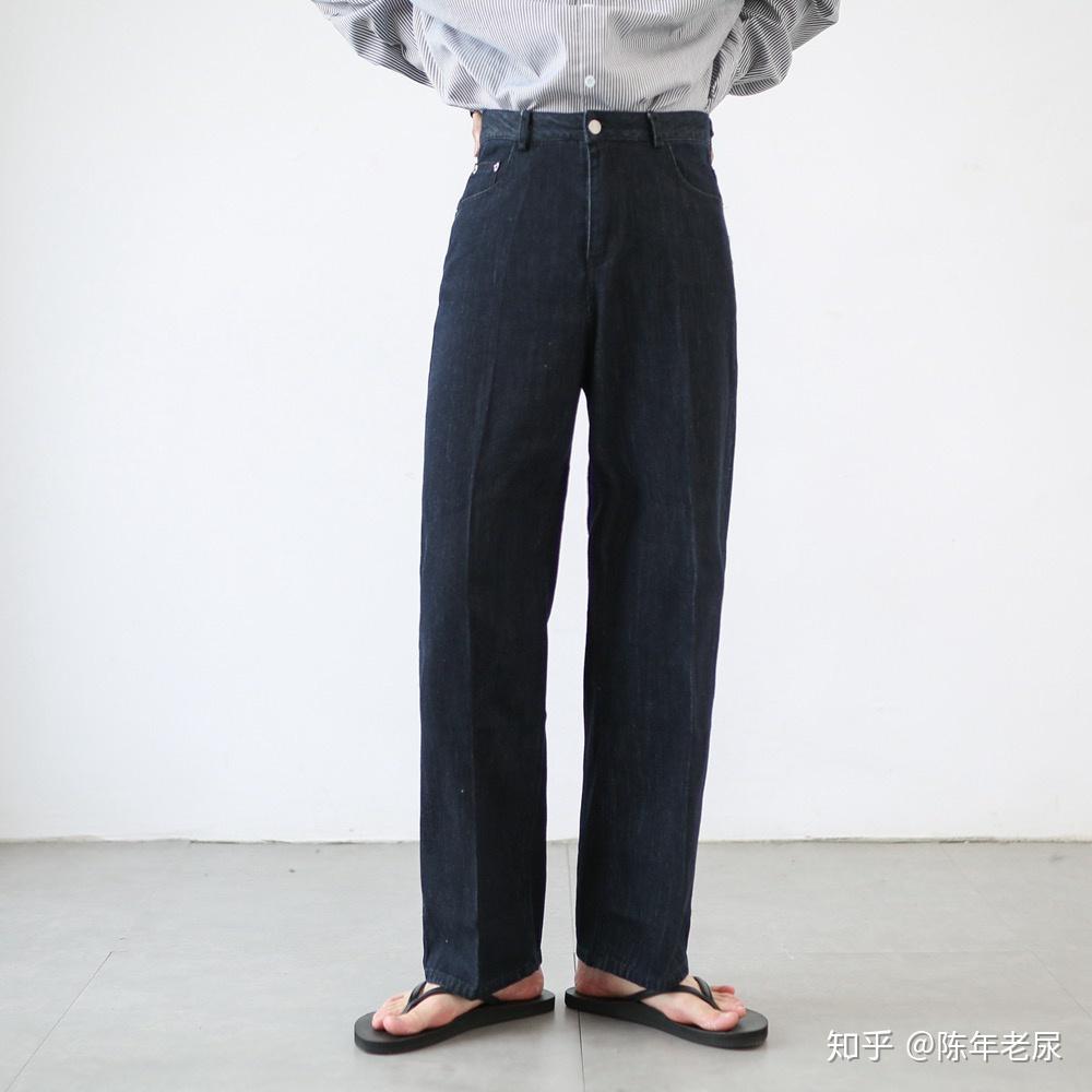 瘦的男生怎么穿的高级 v2-ccc341a0747e96e142d6732e66c6252a_r.jpg