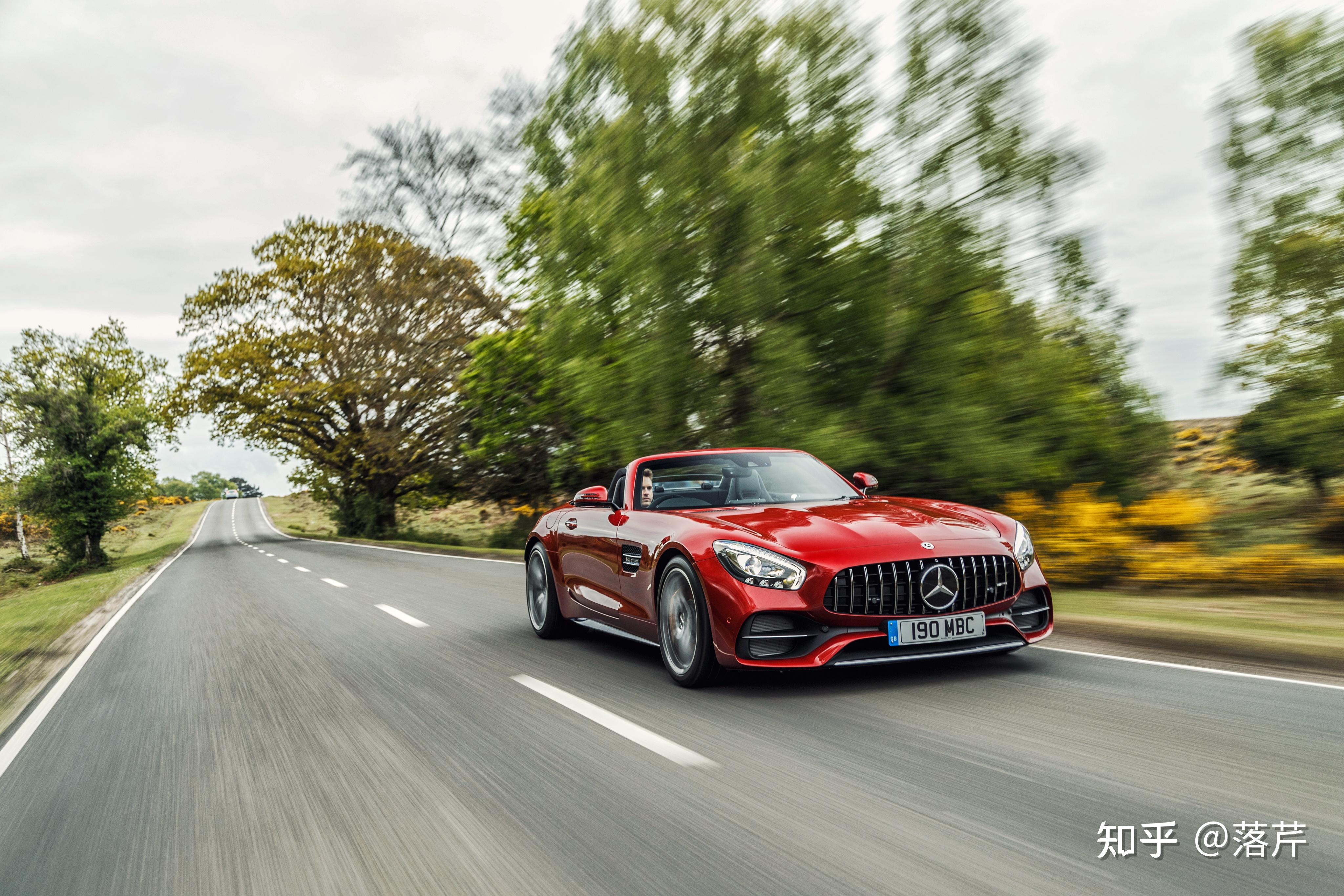 猩式车评:2017款梅赛德斯奔驰amg gt c敞篷版