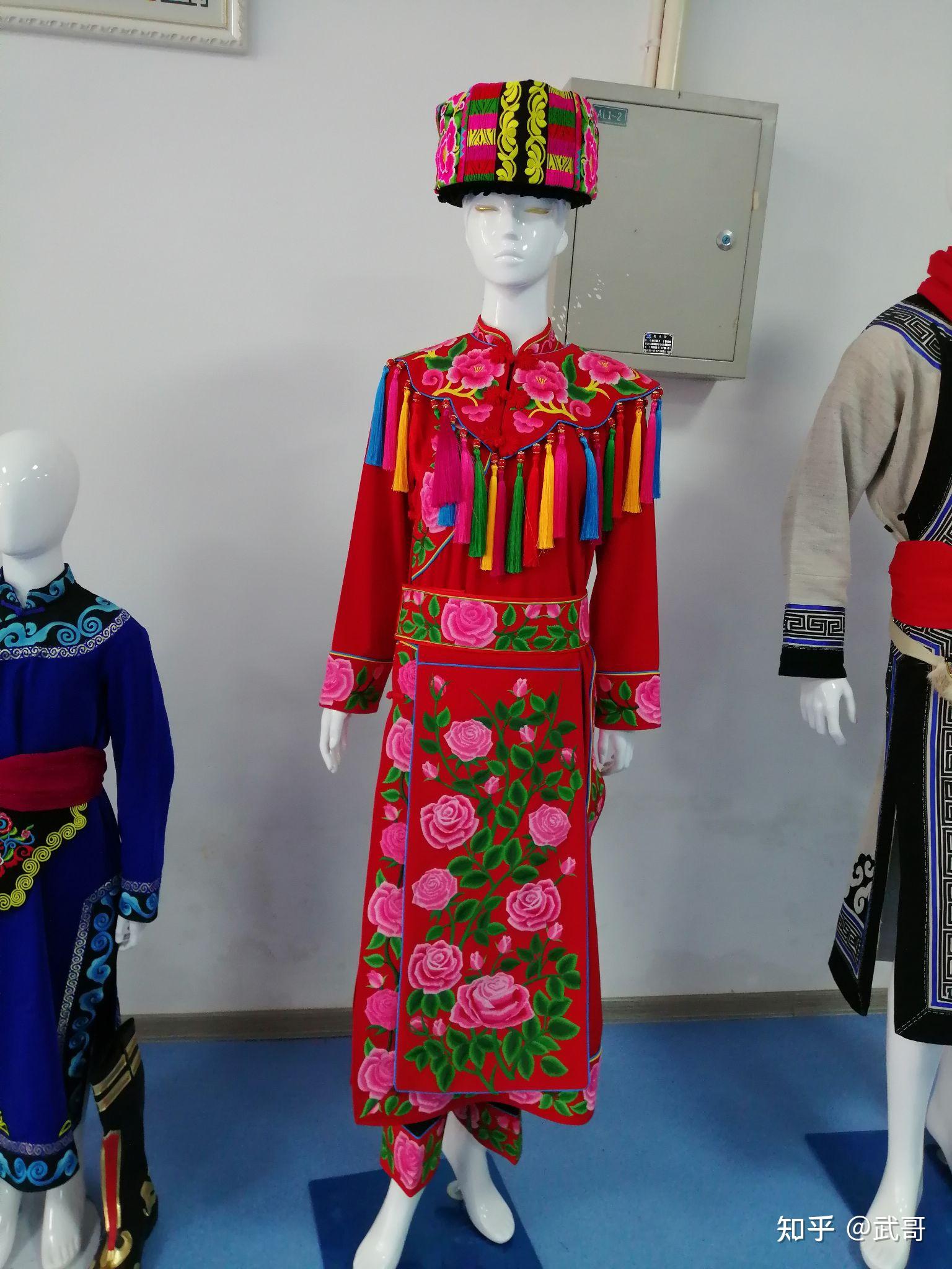羌族传统服饰,古老的时尚 - 知乎