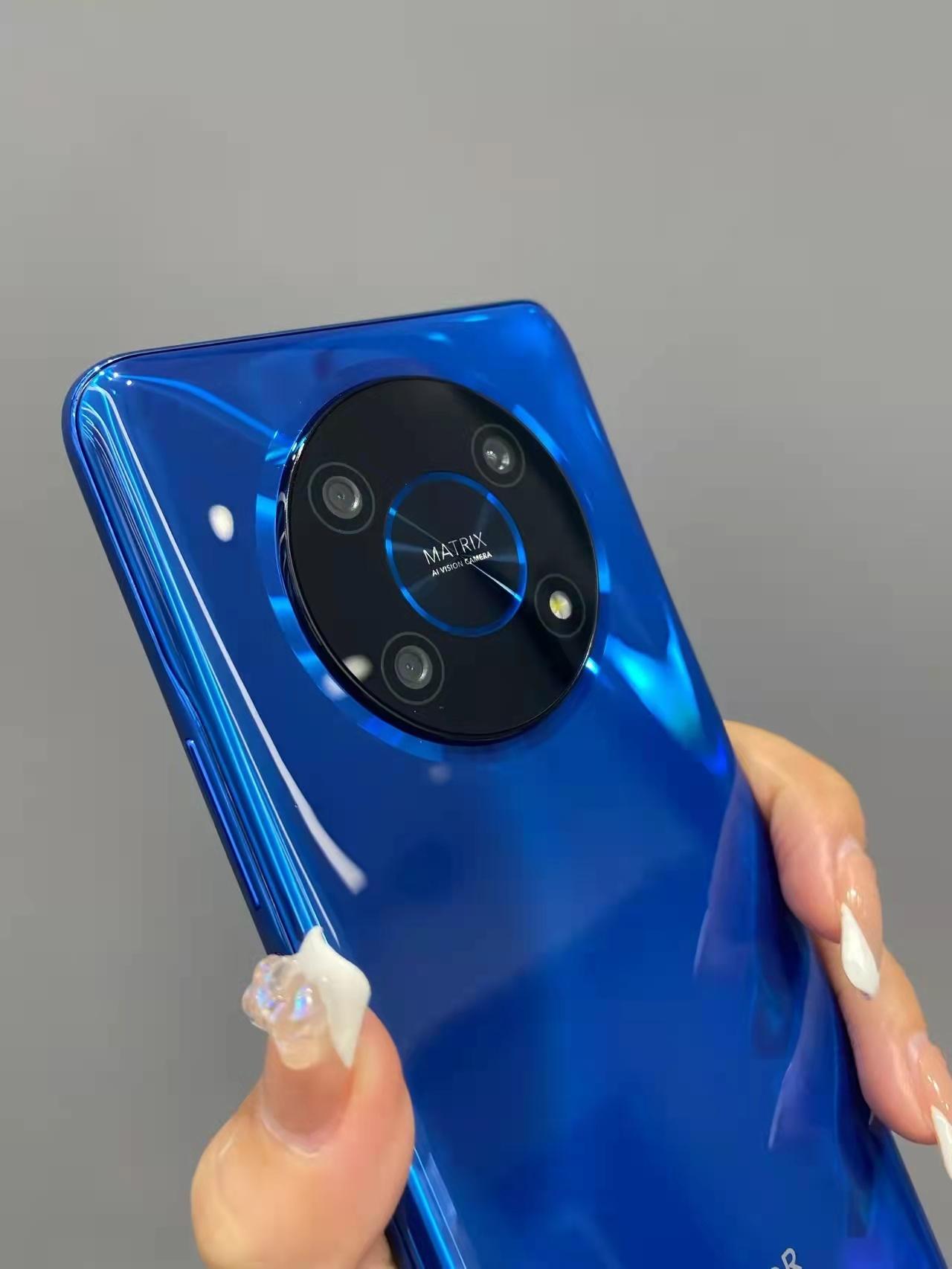 现在买荣耀x10好还是荣耀x30