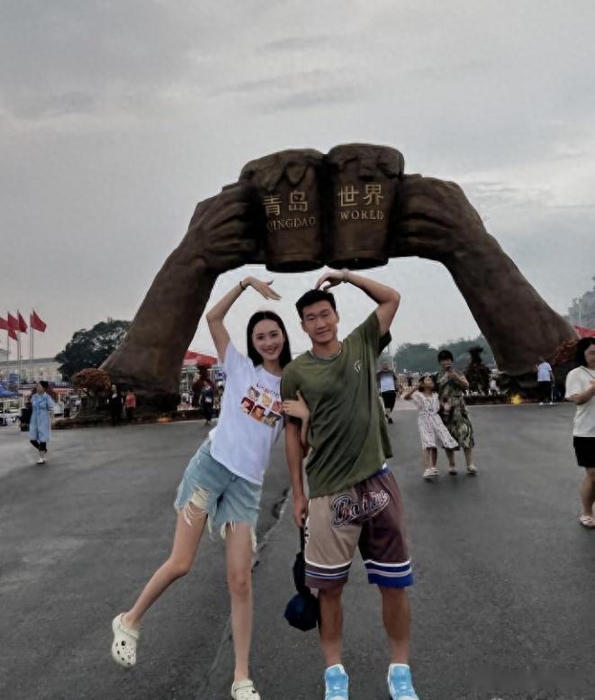 易边再战,第50分钟长春队在禁区前沿打出绝妙配合,前国脚谭龙射门击中