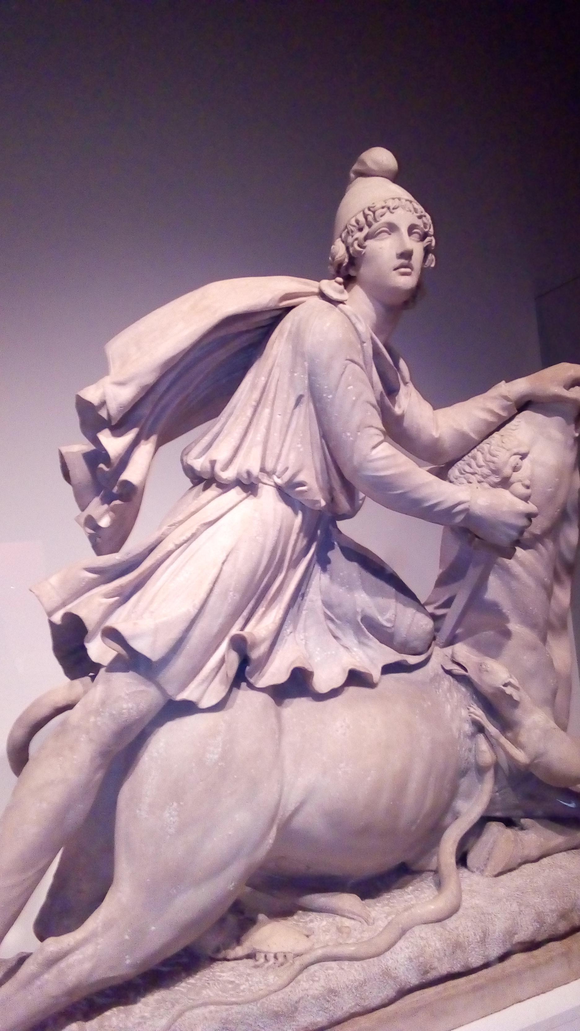 第三件展品﹕克洛维斯矛头,就是这些工具之一.