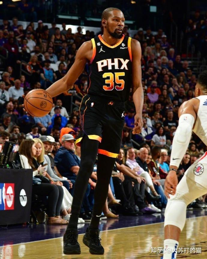 上脚即输球kd16大曝光杜兰特的签名鞋越出越奇怪