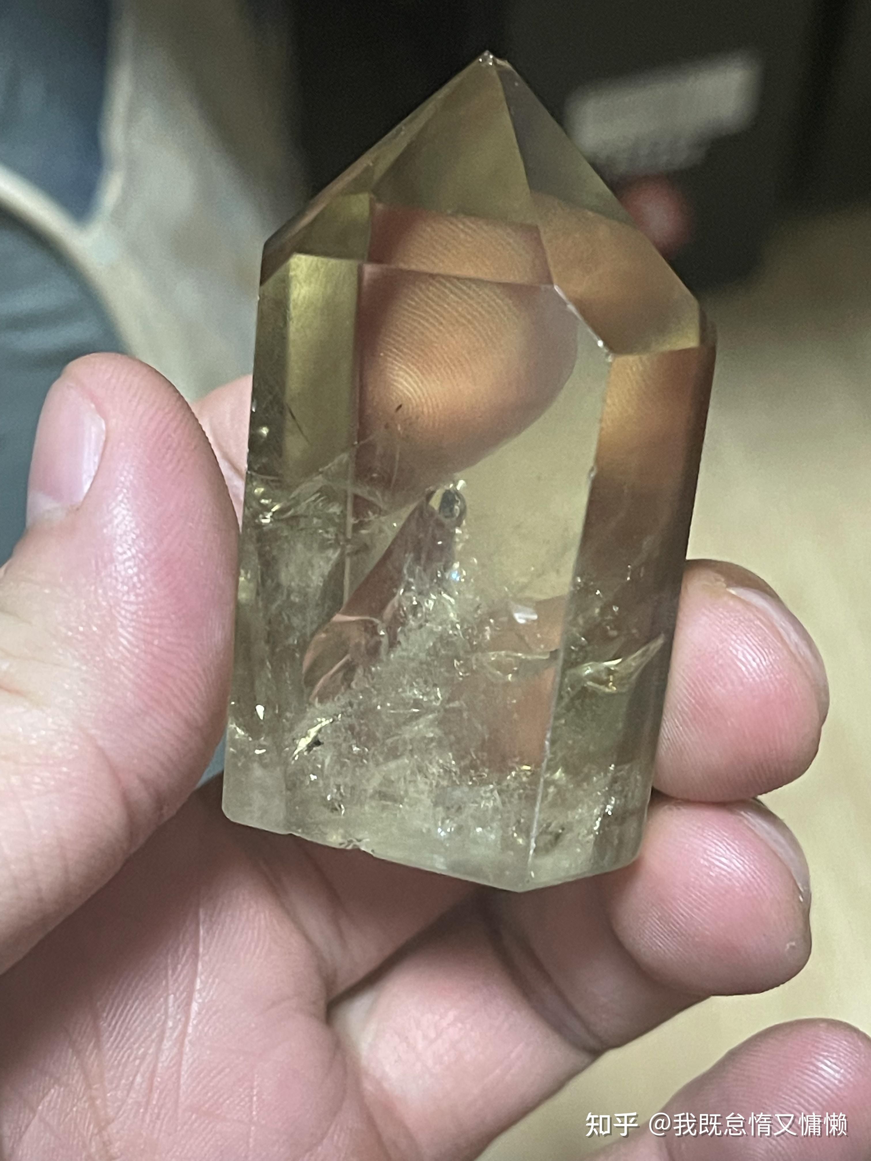 哪位大神帮我看下黄水晶是真是假?