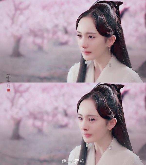 假设前提是杨幂白浅领先,你们认为刘亦菲可以超越杨幂扮演的白浅吗?