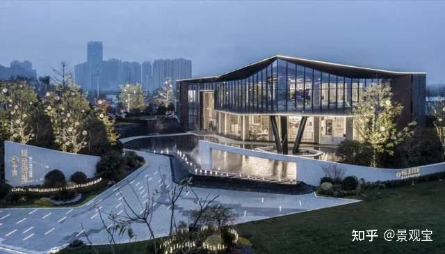 西安中梁鎏金云玺集塔景观